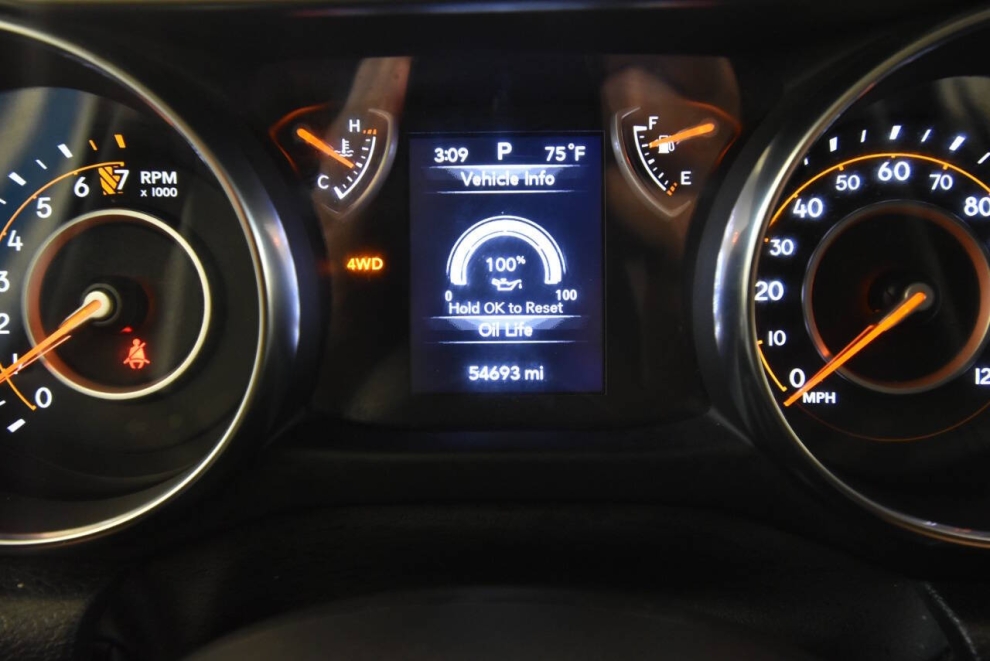 2023 Jeep Gladiator Sport S, White, Mileage: 54,660 - photo 25