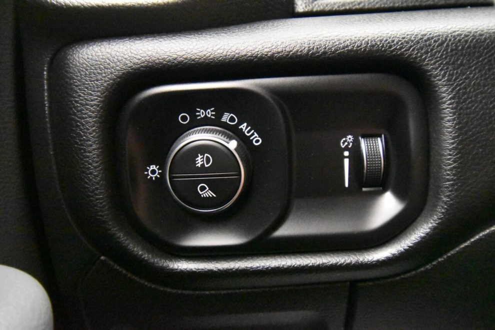 2023 RAM 1500 Big Horn, Red, Mileage: 65,757 - photo 26