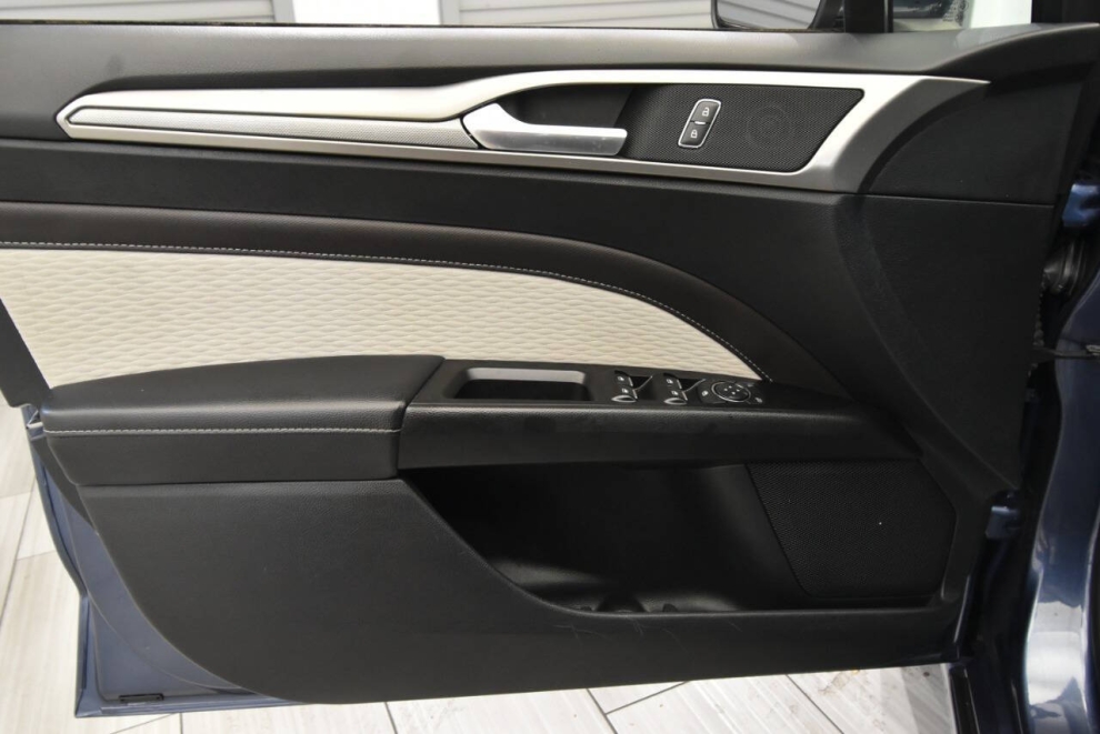 2019 Ford Fusion SE 4dr Sedan, Blue, Mileage: 62,827 - photo 8