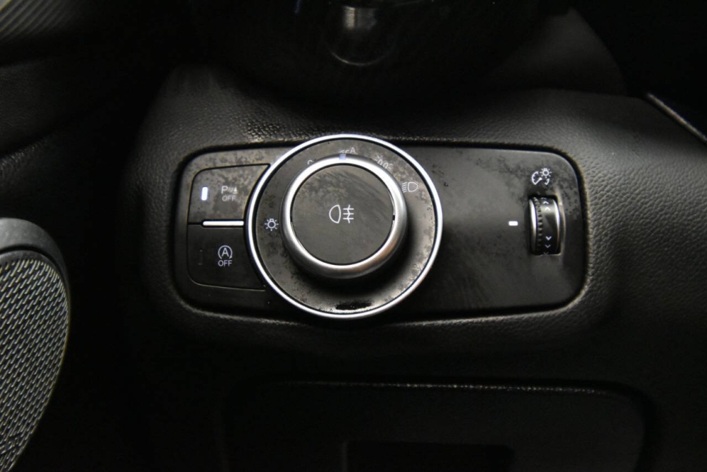 2020 Alfa Romeo Giulia TI Sport, Gray, Mileage: 52,711 - photo 25