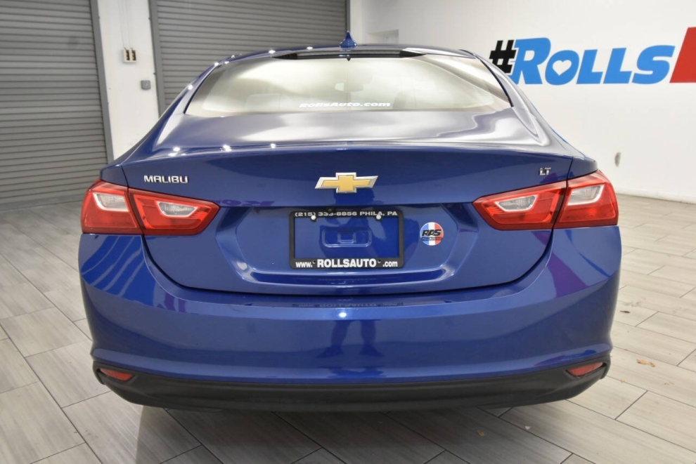 2023 Chevrolet Malibu LT 4dr Sedan w/1LT, Blue, Mileage: 91,383 - photo 3
