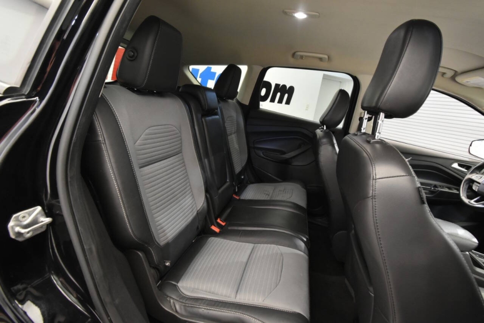 2019 Ford Escape SE AWD 4dr SUV, Negro, Mileage: 83,006 - photo 15