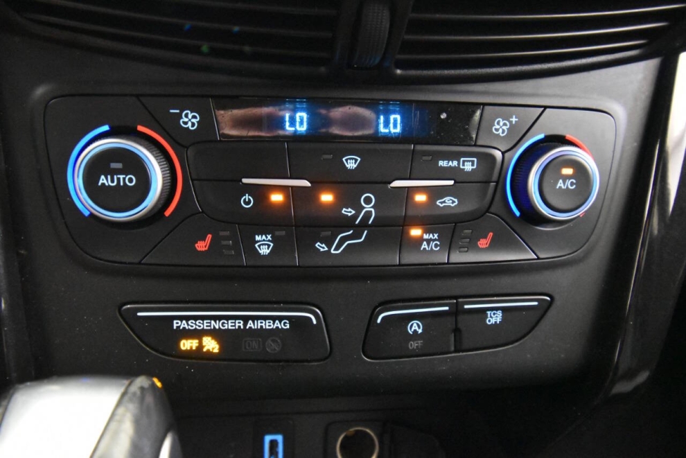 2019 Ford Escape SE AWD 4dr SUV, Negro, Mileage: 83,006 - photo 18