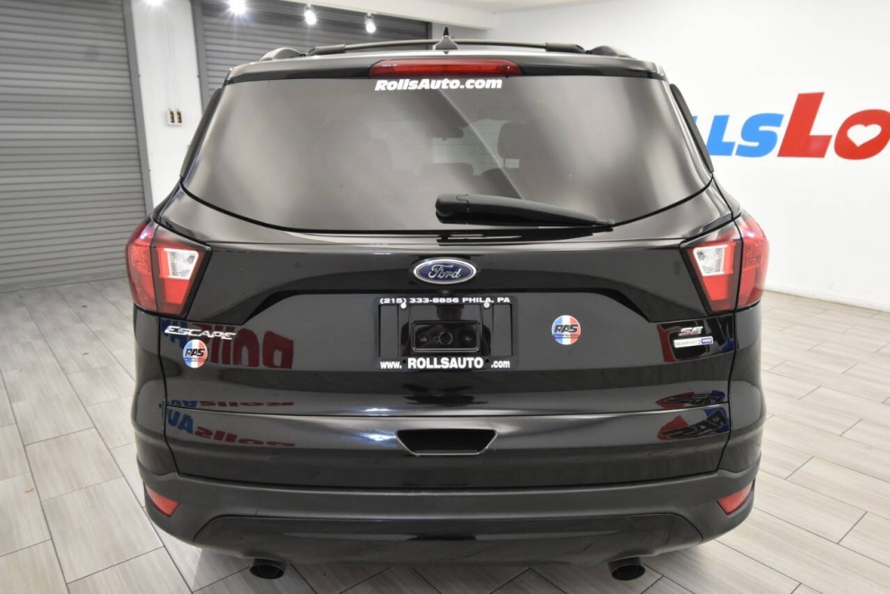 2019 Ford Escape SE AWD 4dr SUV, Negro, Mileage: 83,006 - photo 3