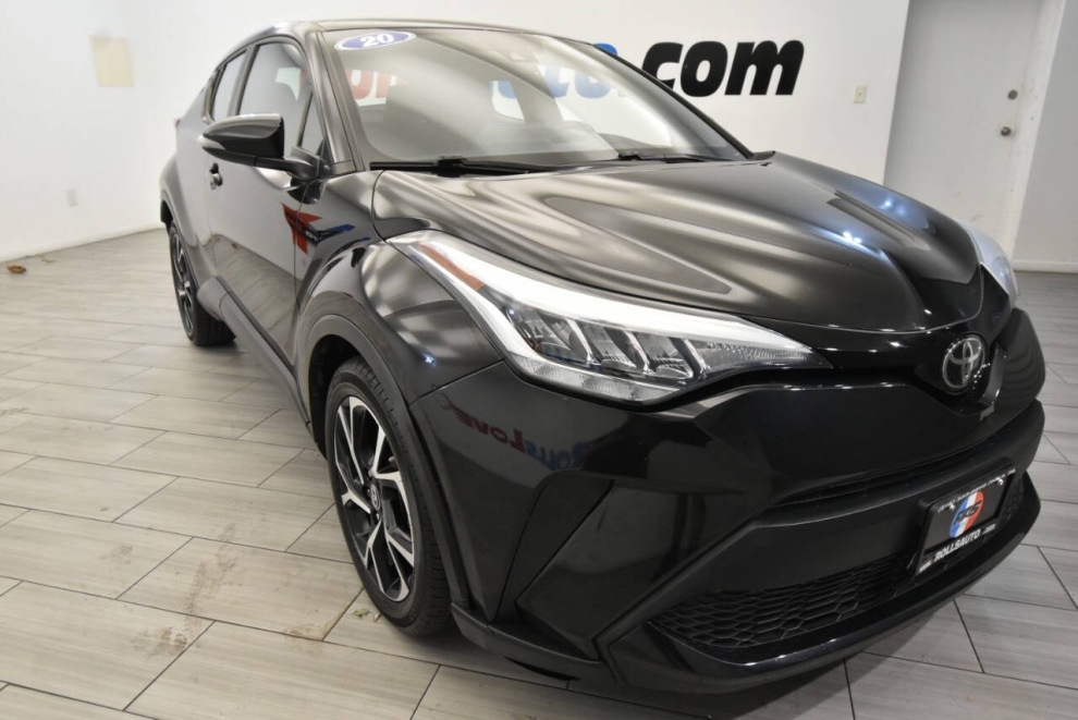 2020 Toyota C-HR XLE, Black, Mileage: 91,339 - photo 6