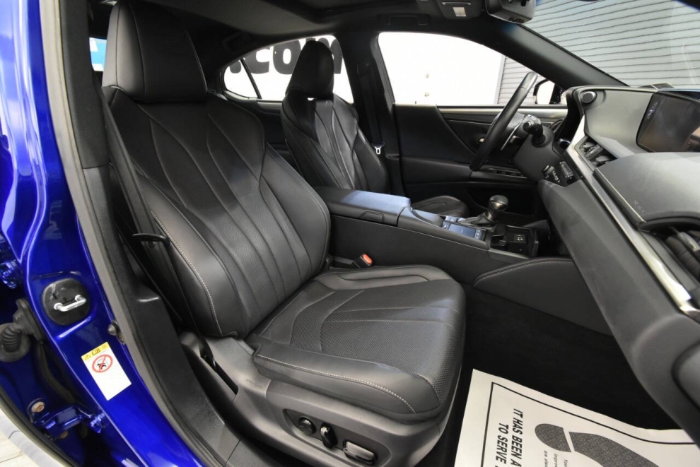 2019 Lexus ES 350, Blue, Mileage: 53,155 - photo 12