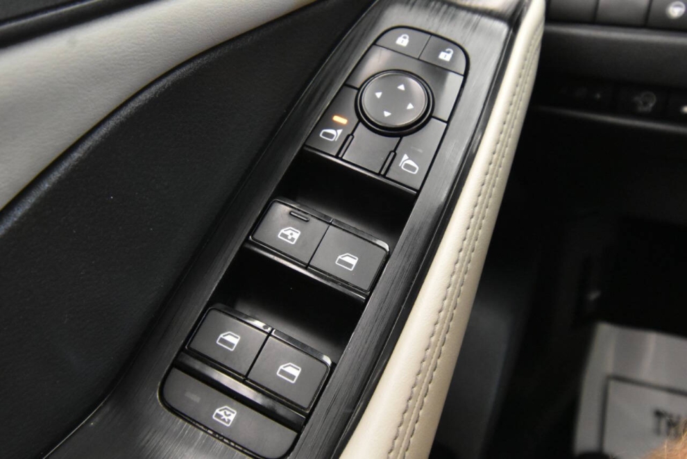 2023 Nissan Rogue SV AWD 4dr Crossover, White, Mileage: 78,761 - photo 27