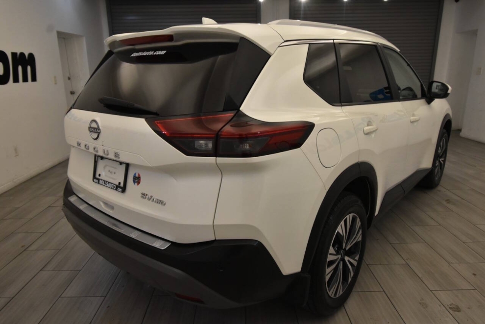 2023 Nissan Rogue SV AWD 4dr Crossover, White, Mileage: 78,761 - photo 3