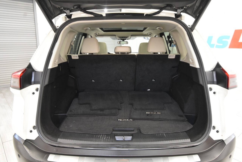 2023 Nissan Rogue SV AWD 4dr Crossover, White, Mileage: 78,761 - photo 30