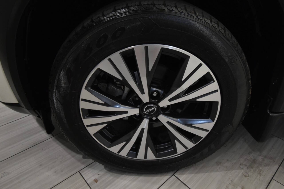 2023 Nissan Rogue SV AWD 4dr Crossover, White, Mileage: 78,761 - photo 7