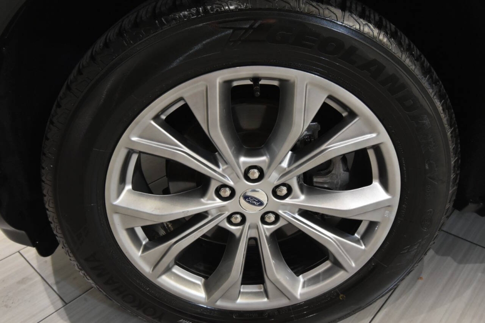 2022 Ford Explorer Limited AWD 4dr SUV, Gray, Mileage: 76,198 - photo 9