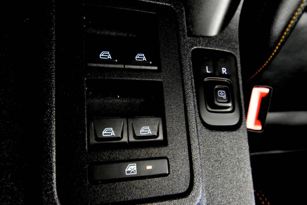 2022 Ford Bronco Badlands Advanced, Blue, Mileage: 73,177 - photo 16