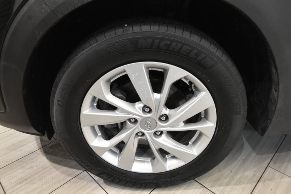 2020 Hyundai Tucson Value AWD 4dr SUV, Black, Mileage: 50,344 - photo 9