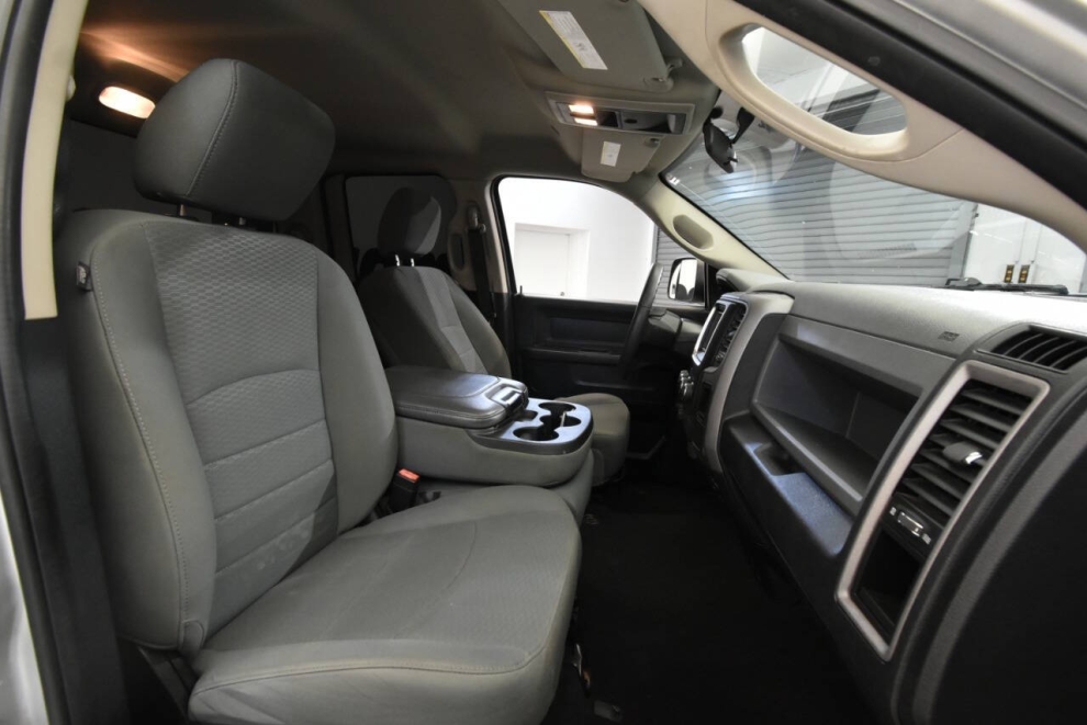 2018 RAM 1500 Express, Silver, Mileage: 103,350 - photo 14
