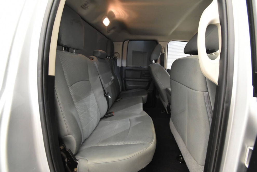 2018 RAM 1500 Express, Silver, Mileage: 103,350 - photo 15