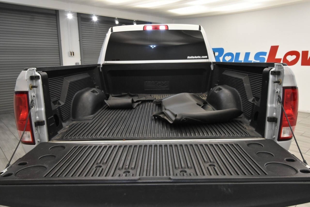 2018 RAM 1500 Express, Silver, Mileage: 103,350 - photo 28