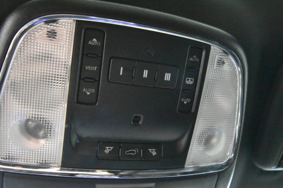 2019 Jeep Grand Cherokee Limited X, Red, Mileage: 109,574 - photo 23