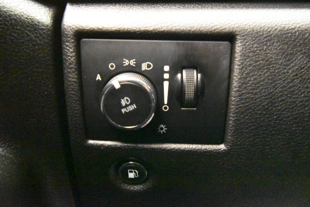 2019 Jeep Grand Cherokee Limited X, Red, Mileage: 109,574 - photo 29