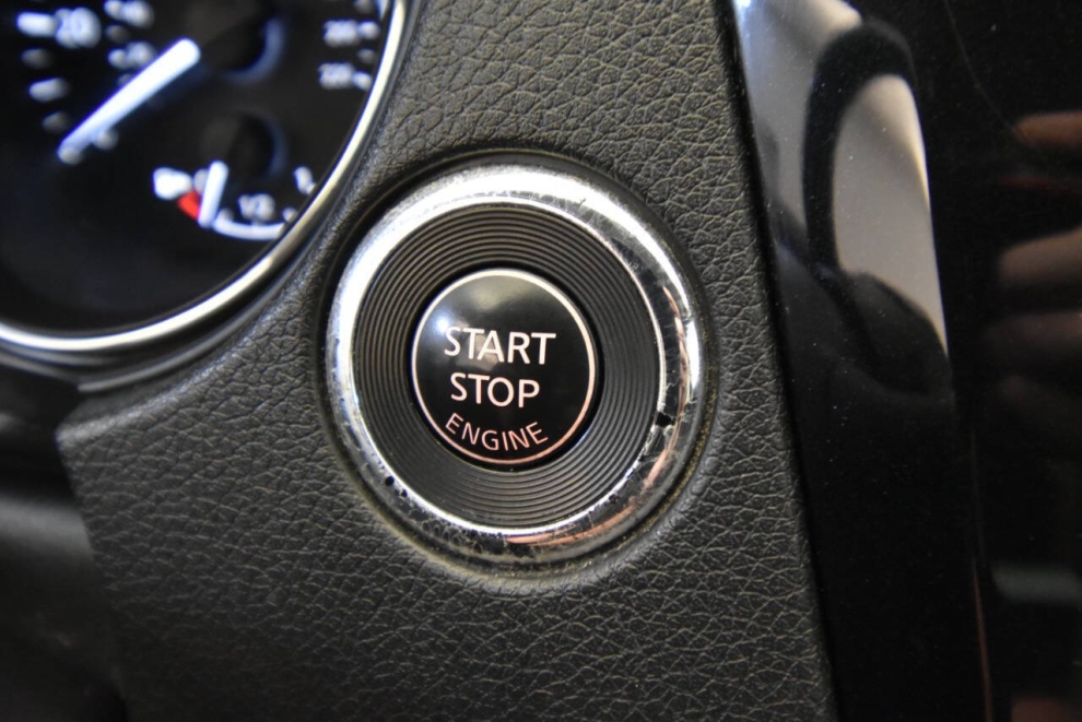 2018 Nissan Rogue SV, Red, Mileage: 64,579 - photo 19