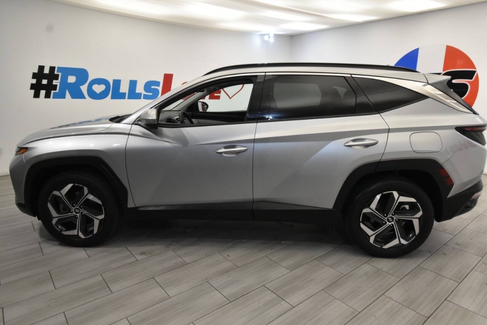 2023 Hyundai Tucson Limited AWD 4dr SUV, Silver, Mileage: 62,237 - photo 1