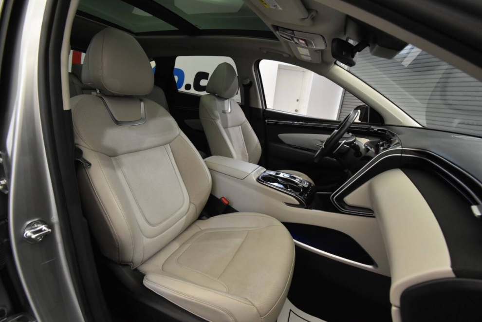 2023 Hyundai Tucson Limited AWD 4dr SUV, Silver, Mileage: 62,237 - photo 14