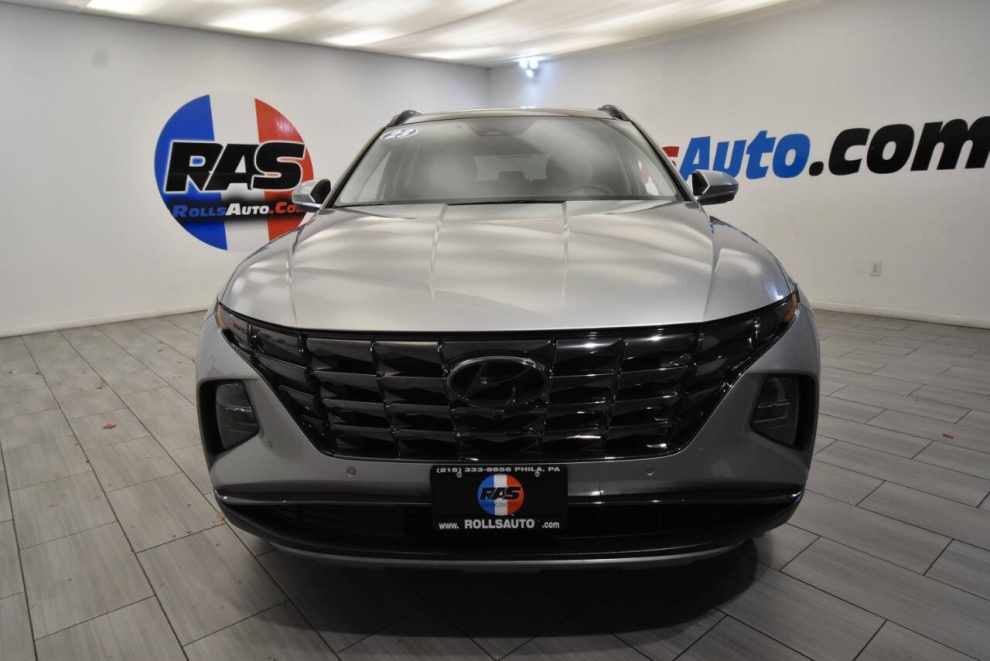 2023 Hyundai Tucson Limited AWD 4dr SUV, Silver, Mileage: 62,237 - photo 7