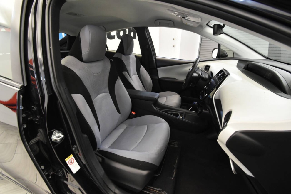 2022 Toyota Prius Nighshade, Black, Mileage: 54,618 - photo 14