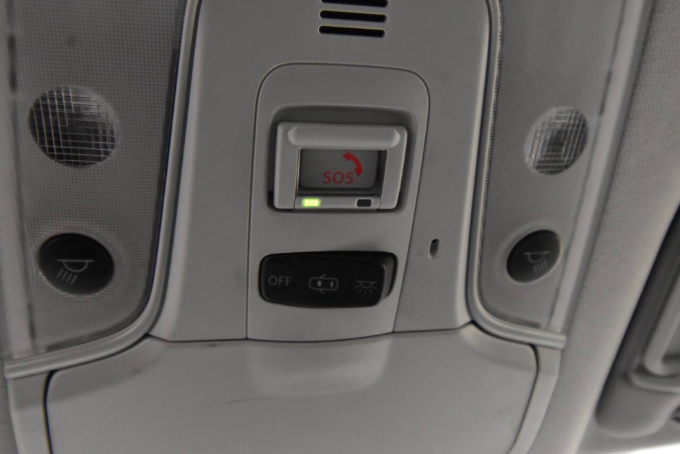 2022 Toyota Prius Nighshade, Black, Mileage: 54,618 - photo 22
