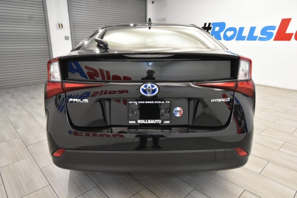 2022 Toyota Prius Nighshade, Black, Mileage: 54,618 - photo 3
