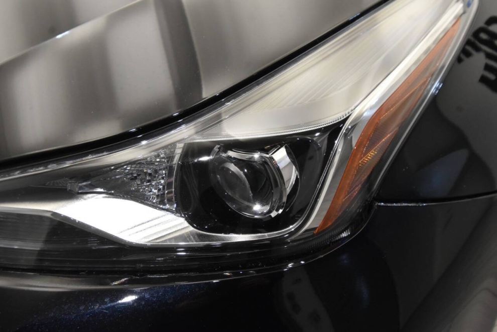 2022 Toyota Prius Nighshade, Black, Mileage: 54,618 - photo 8