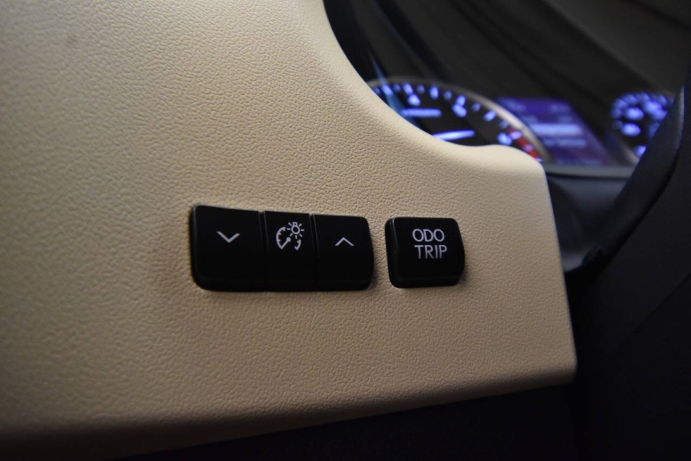 2019 Lexus NX 300 FWD 4D SUV, Gray, Mileage: 63,433 - photo 28