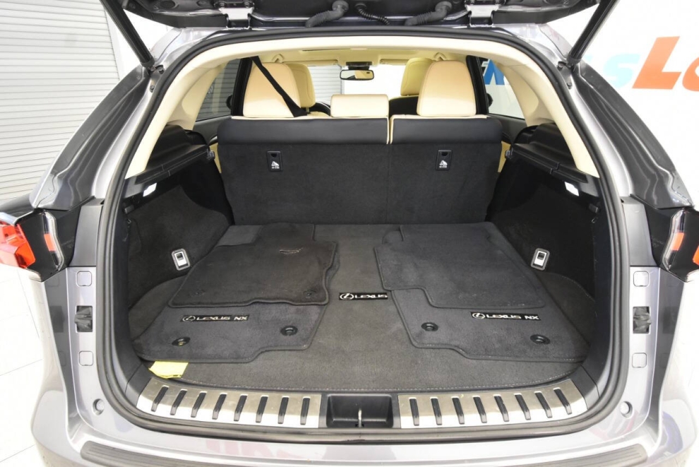 2019 Lexus NX 300 FWD 4D SUV, Gray, Mileage: 63,433 - photo 32