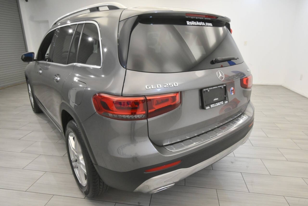 2021 Mercedes-Benz GLB GLB 250 4MATIC AWD 4dr SUV, Gray, Mileage: 26,250 - photo 2
