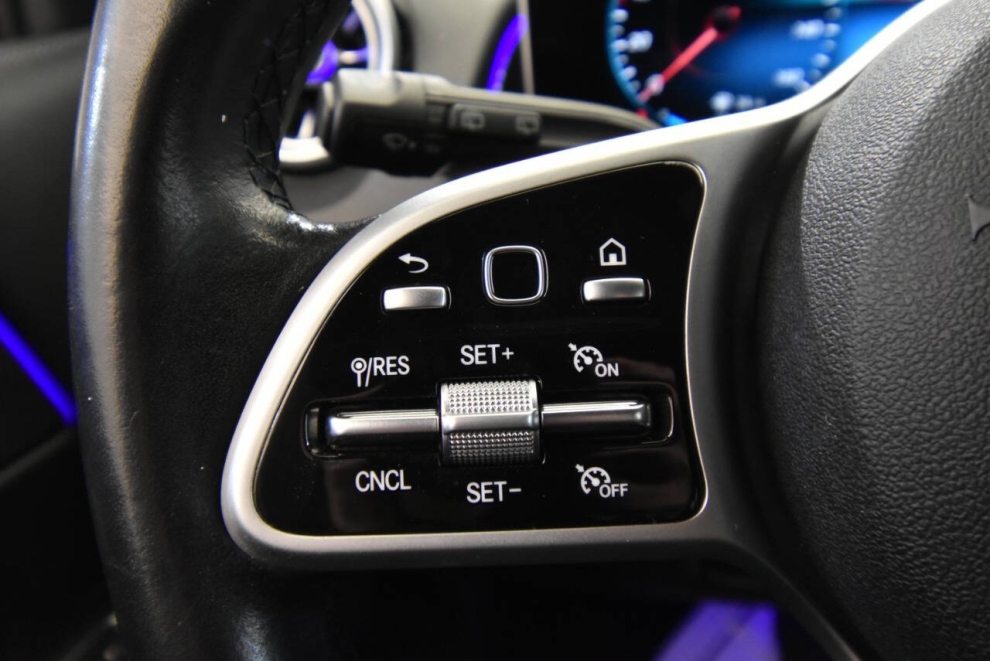 2021 Mercedes-Benz GLB GLB 250 4MATIC AWD 4dr SUV, Gray, Mileage: 26,250 - photo 25