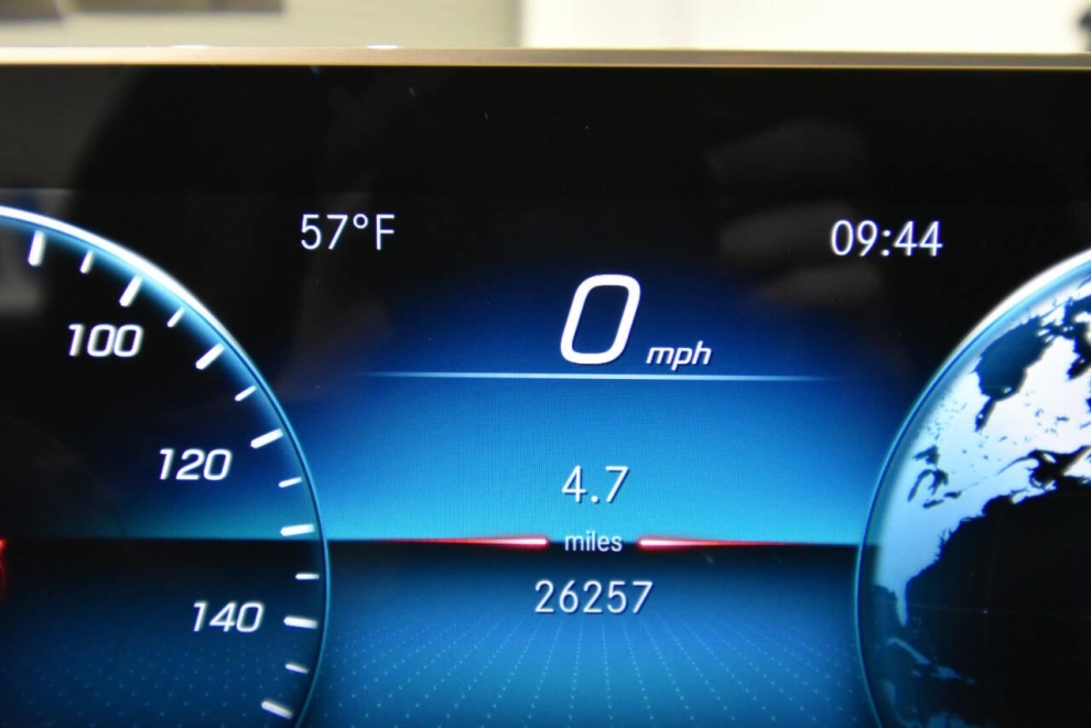 2021 Mercedes-Benz GLB GLB 250 4MATIC AWD 4dr SUV, Gray, Mileage: 26,250 - photo 27