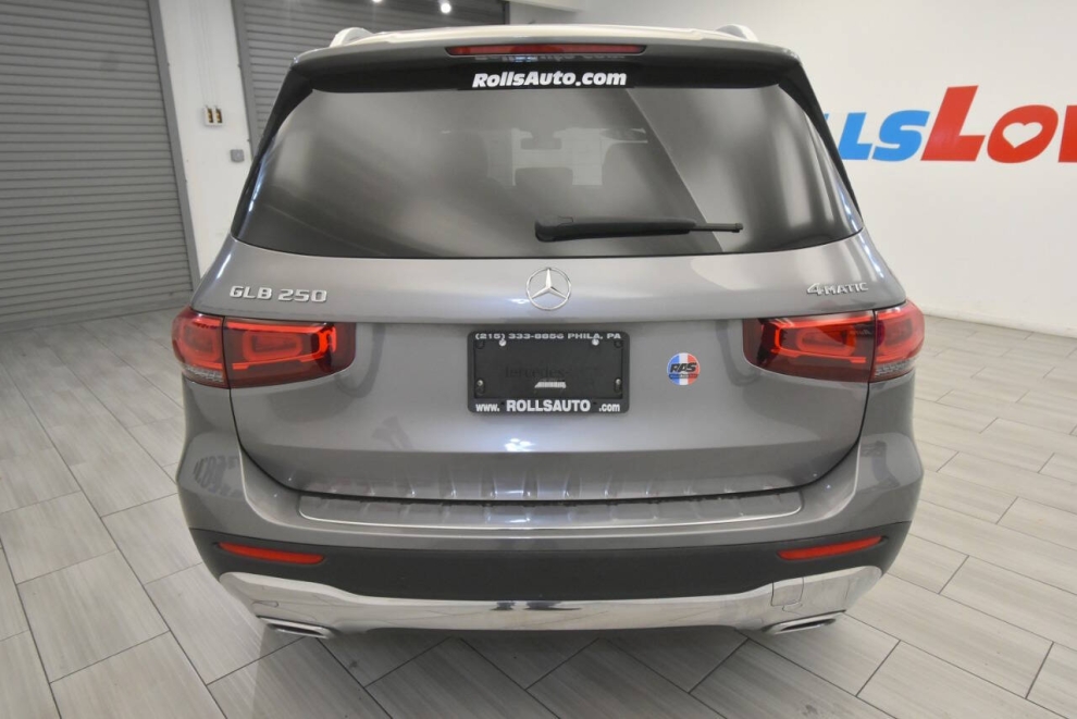 2021 Mercedes-Benz GLB GLB 250 4MATIC AWD 4dr SUV, Gray, Mileage: 26,250 - photo 3