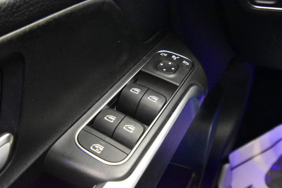 2021 Mercedes-Benz GLB GLB 250 4MATIC AWD 4dr SUV, Gray, Mileage: 26,250 - photo 30