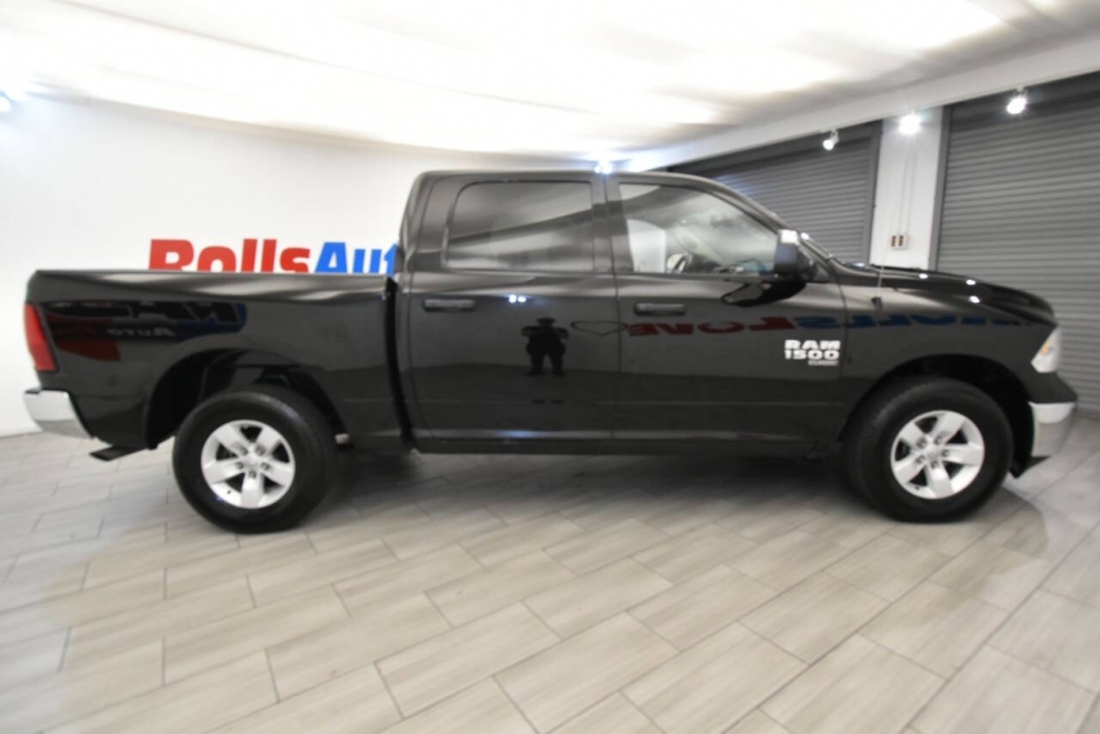 2023 RAM 1500 Classic SLT, Black, Mileage: 60,195 - photo 5