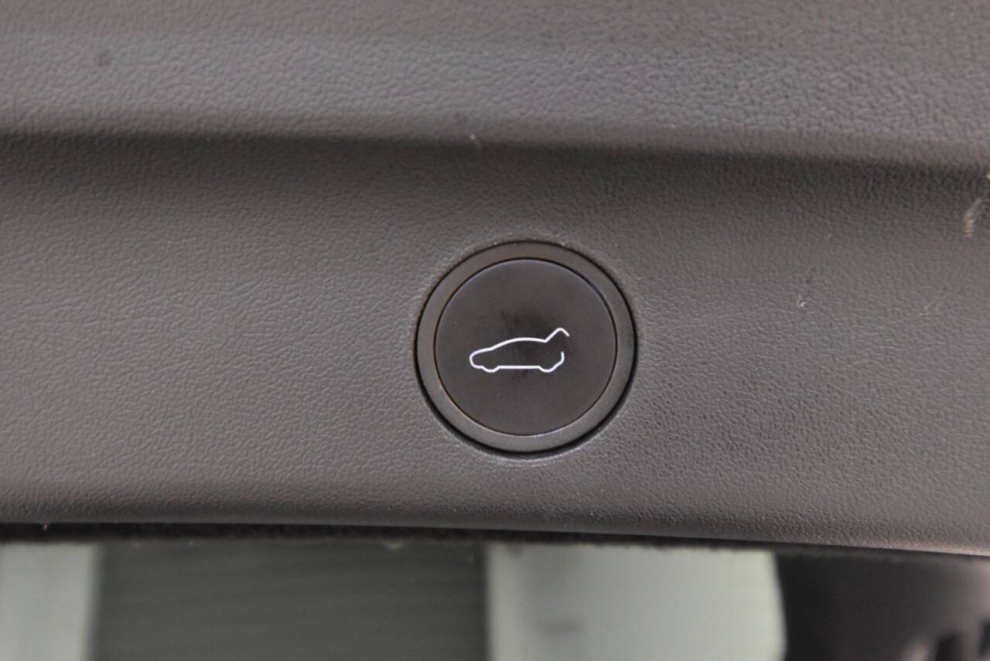 2023 Tesla Model Y Long Range, Gray, Mileage: 41,918 - photo 28