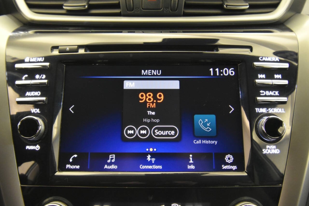 2023 Nissan Murano SV AWD 4dr SUV, Gray, Mileage: 70,215 - photo 21