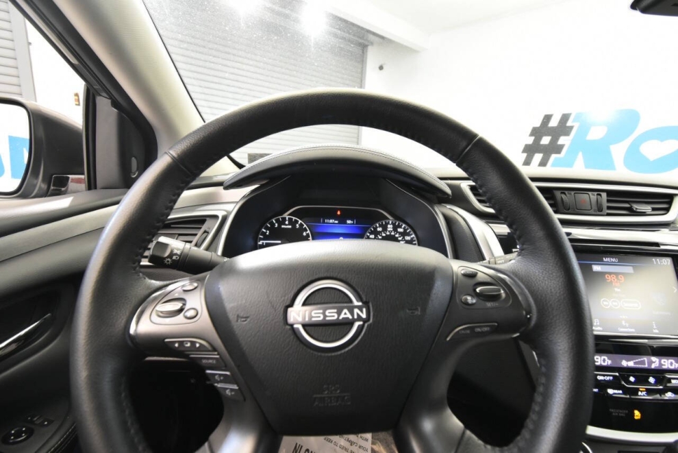 2023 Nissan Murano SV AWD 4dr SUV, Gray, Mileage: 70,215 - photo 24