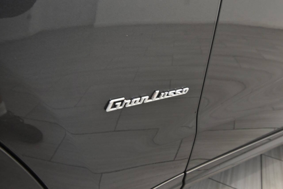 2019 Maserati Levante S GranLusso AWD 4dr SUV, Gray, Mileage: 67,276 - photo 10