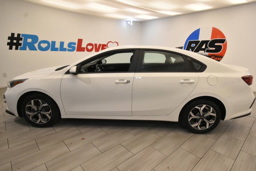2021 Kia Forte LXS, Blanco, Mileage: 51,225 - photo 1