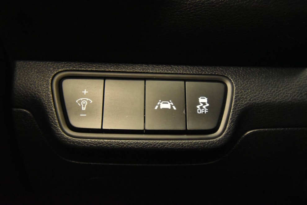 2021 Kia Forte LXS, Blanco, Mileage: 51,225 - photo 25