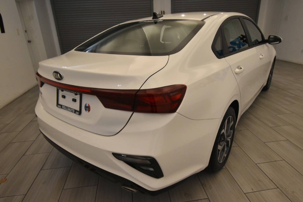 2021 Kia Forte LXS, Blanco, Mileage: 51,225 - photo 4
