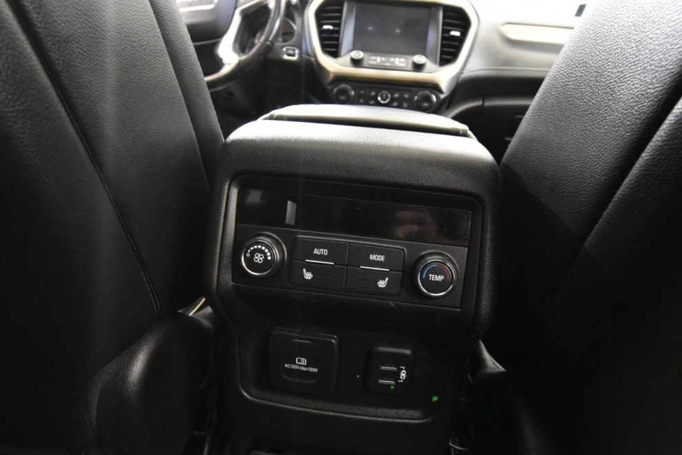 2019 GMC Acadia Denali 4x4 4dr SUV, Tan, Mileage: 111,734 - photo 19