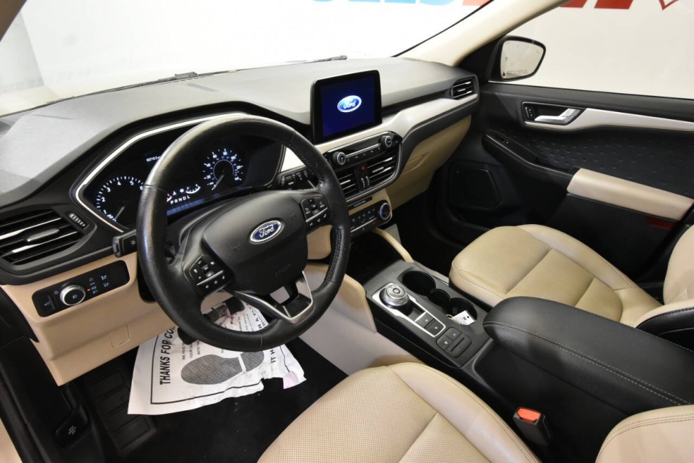 2020 Ford Escape SEL AWD 4dr SUV, Gold, Mileage: 90,714 - photo 11