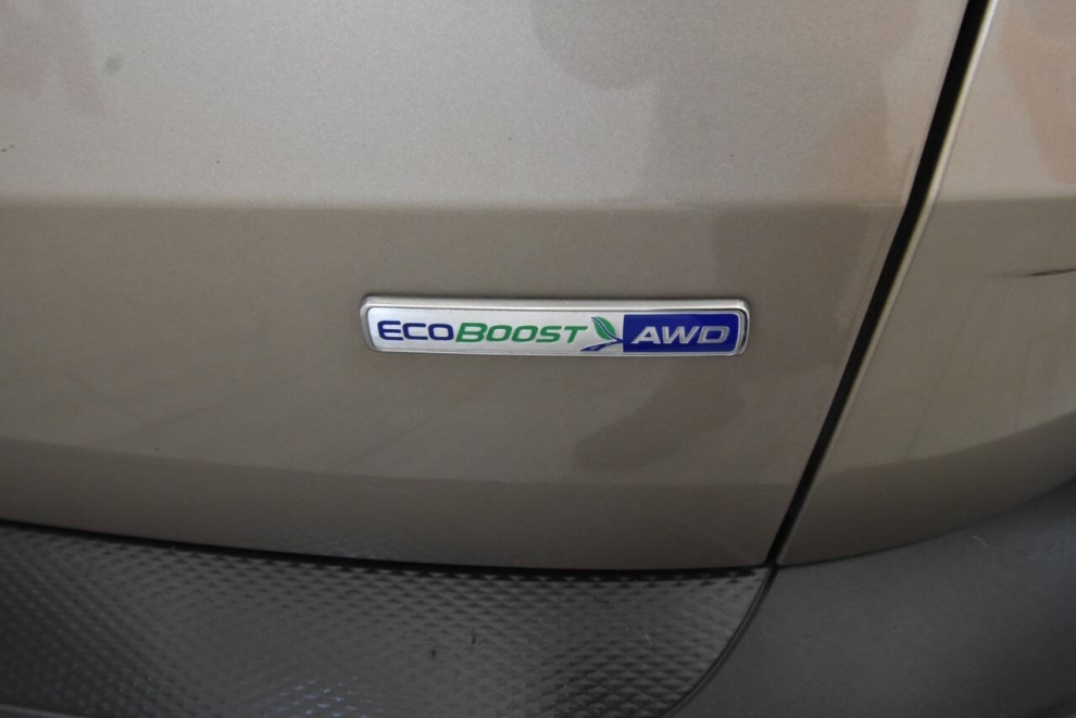 2020 Ford Escape SEL AWD 4dr SUV, Gold, Mileage: 90,714 - photo 31