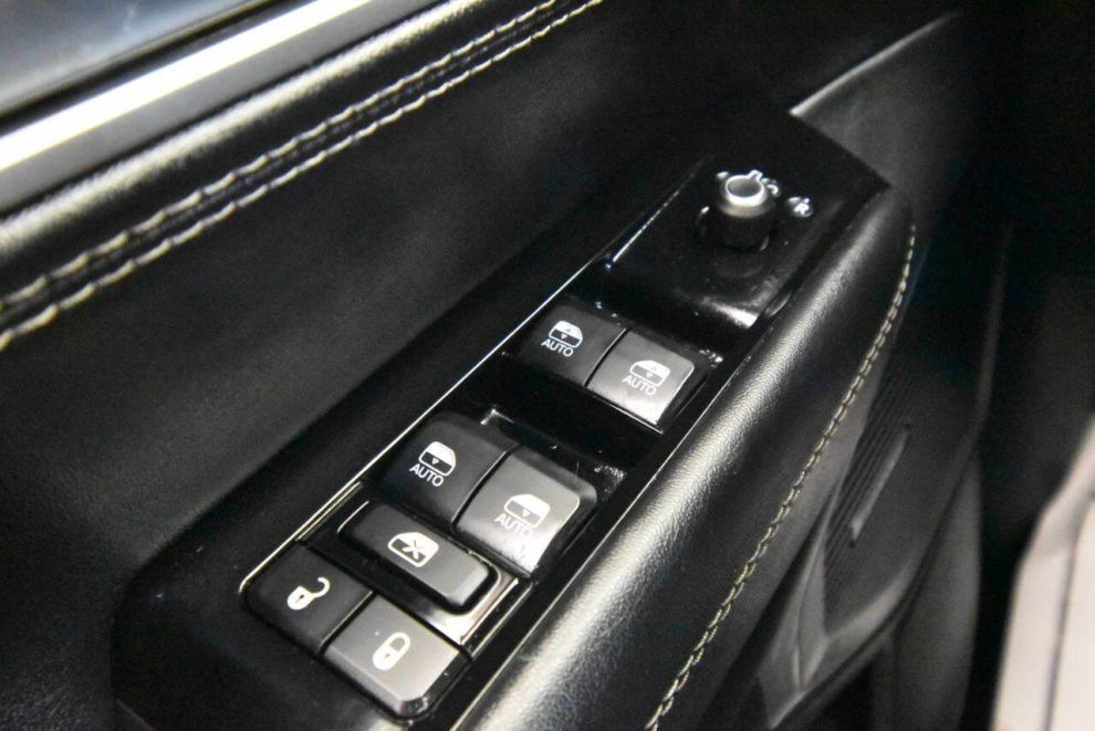 2022 Jeep Wagoneer Series II, Gray, Mileage: 58,717 - photo 29