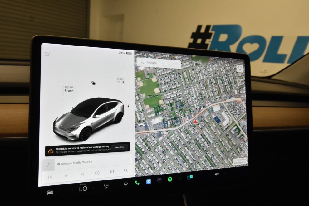 2020 Tesla Model Y Performance, Chrome, Mileage: 85,289 - photo 18